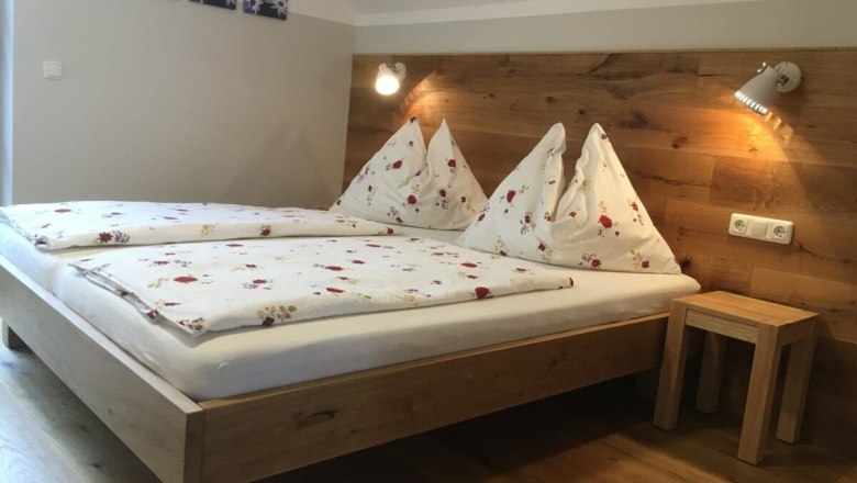 Hohenstein bedroom, &copy; Familie Prack