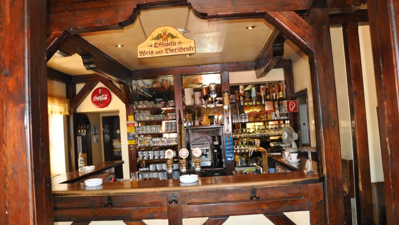 Nest inside, &copy; Thermengemeinden