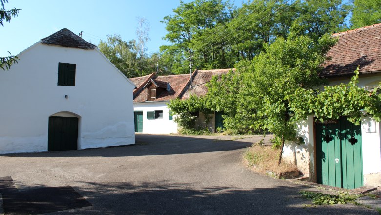 Untermarkersdorf Kellergasse2 WTG Kroenigsberger, &copy; Weinviertel Tourismus