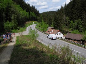 Blick auf die B 36 und ehemaliges Gasthaus und Sägewärk, © Unknown