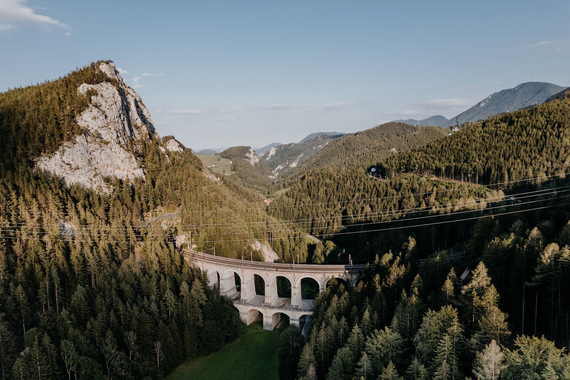 Pohľad na železničný viadukt Semmering