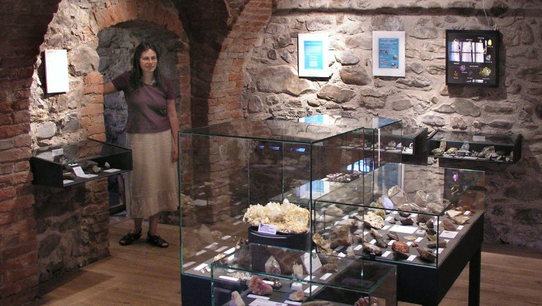 Mineral collection in the Steinstadel, &copy; Gerald Knobloch