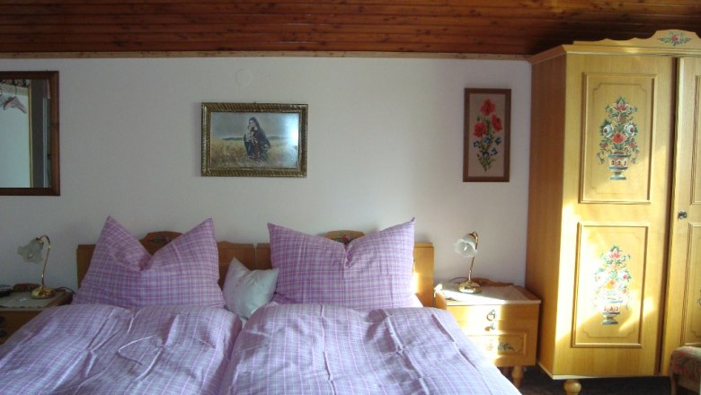 Farmhouse bedroom, &copy; Fam. Sommer-Leitner