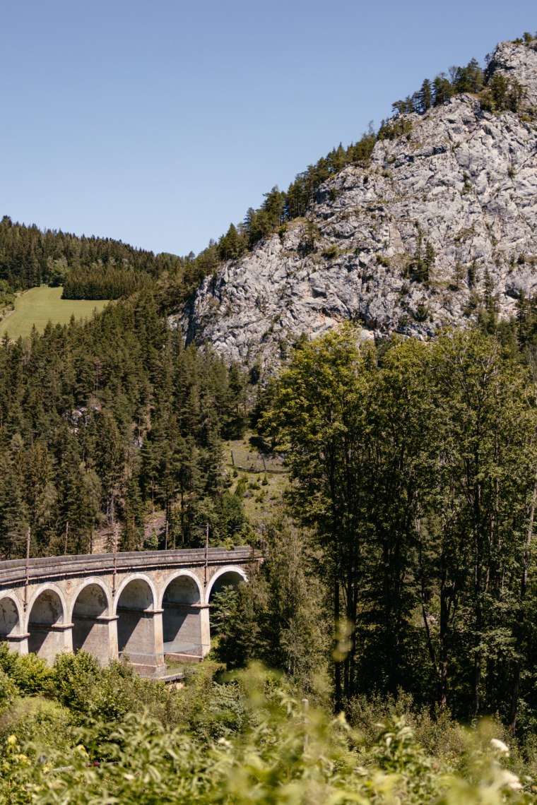 Zvláštny pohľad na starý viadukt., © Niederösterreich Werbung/Franziska Consolati