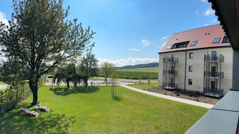 Pohľad zo semin&aacute;rnej miestnosti 2, &copy; korngut