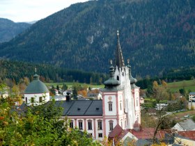 Wunderbarer Ausblick auf die Wallfahrtsbasilika Mariazell, &copy; Mostviertel - O&Ouml; Mariazellerweg