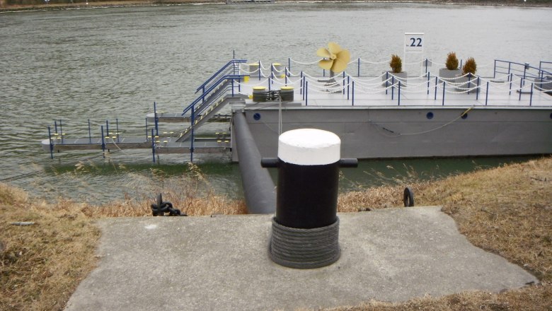 D&uuml;rnstein, landing stage no. 22, &copy; Werner Hauer, WA2