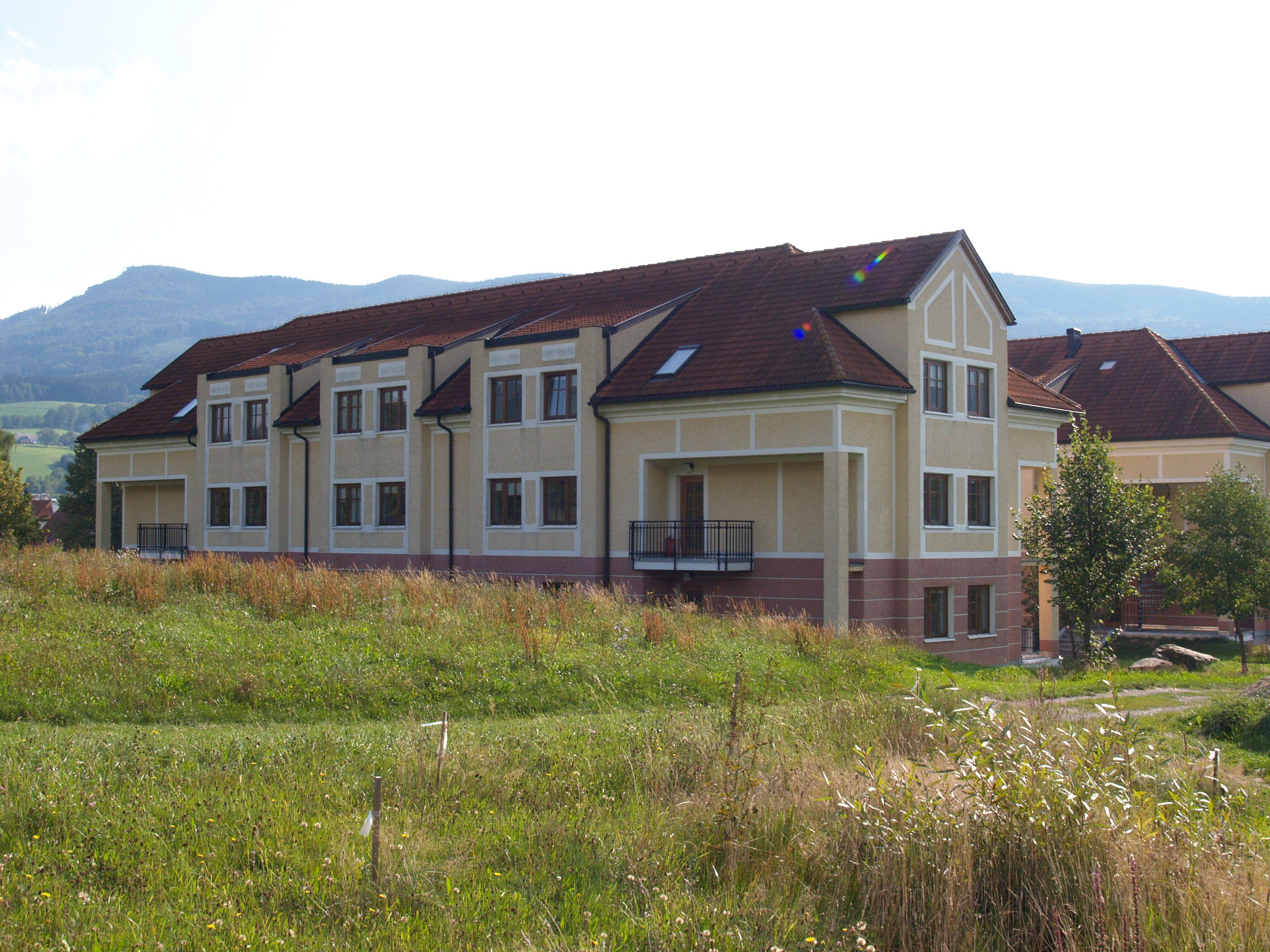 Penzión a súkromná internátna škola HLUW-Yspertal vo vidieckom prostredí.