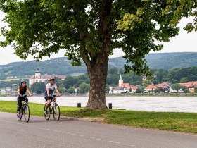 Radfahrer in Ybbs &copy; Robert Herbst, &copy; Donau Nieder&ouml;sterreich Tourismus GmbH