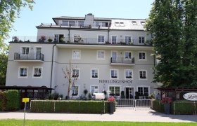 TDR-Hotel aussen, © Nibelungenhof an der Donau