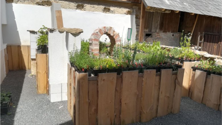 Naturgartenparadies Beisteiner - Salesroom, &copy; Wiener Alpen