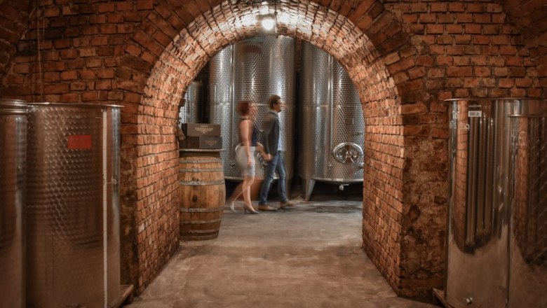 Zederbauer wine cellar, &copy; Tristan Breyer