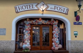 K'Eck Katis Caf&eacute;_entrance, &copy; K&acute;Eck Katis Caf&eacute;