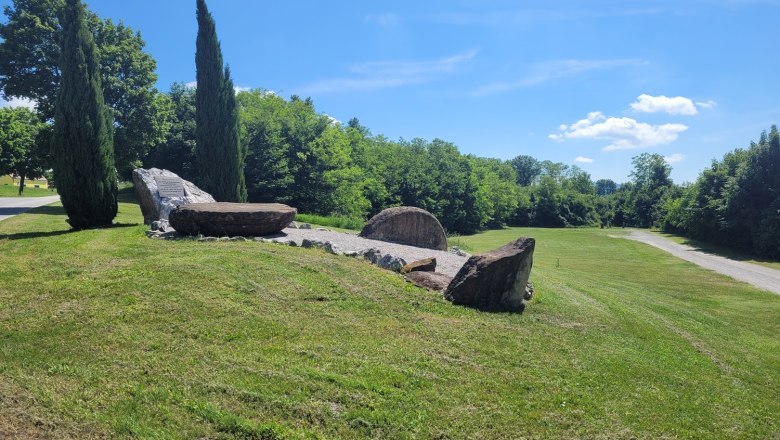 Natural parking space at Marienbründl, © Erich Welleschitz Natural parking space at Marienbründl, © Erich Welleschitz