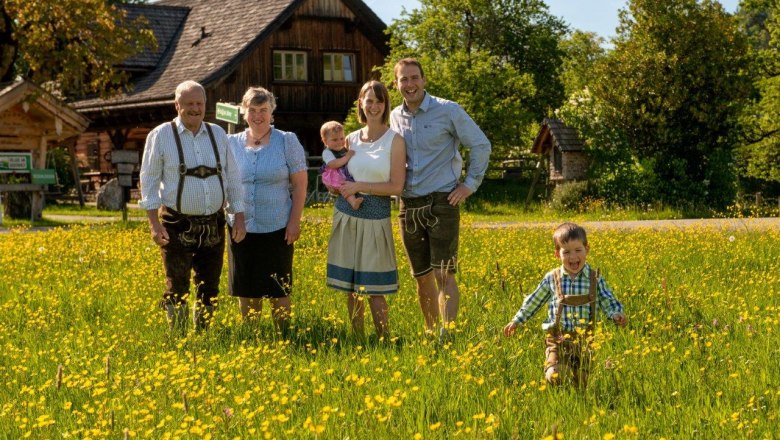 Family photo, © Höbarten