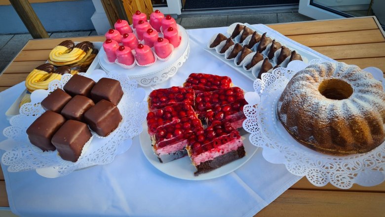 Homemade pastries, &copy; Stadtcaf&eacute; Gloggnitz