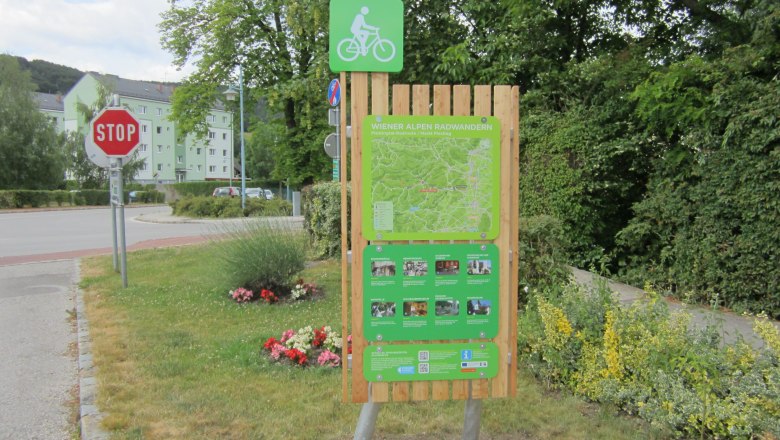 Markt Piesting bike start board, &copy; &copy;Wiener Alpen