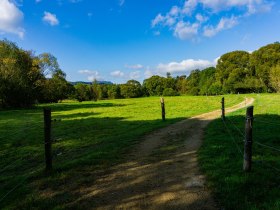 Der Ostrong im Hintergrund, © Unknown