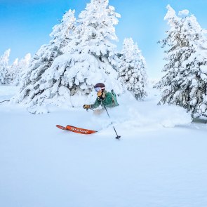 Lyžovanie na čerstvom snehu na Hochkare, © zivot s bambulkama