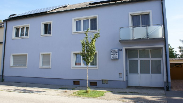 Außenansicht Pension Wagram, © © Pension Wagram