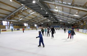 Amstetten ice rink, © Gerhard Sengstschmied