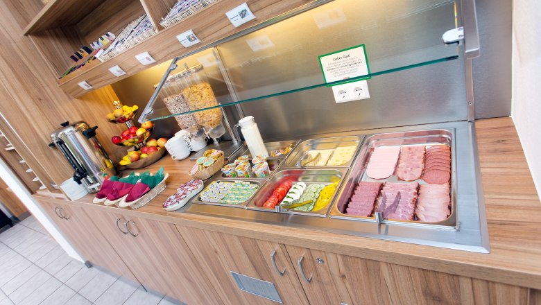 Breakfast buffet, © Cleverhotel GmbH