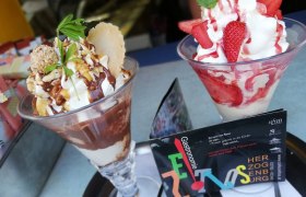 Delicious ice cream sundaes at Eiscafe La Piazza, © Zeitlos Gastronomie