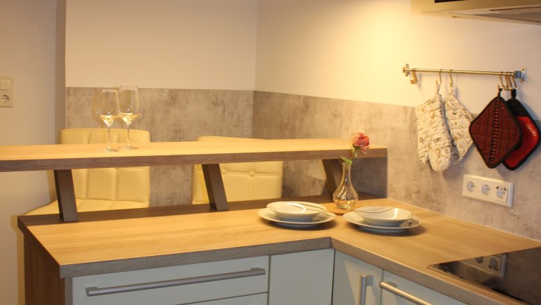 Rodinn&yacute; byt - kuchynsk&yacute; bar, &copy; &copy; HomeW4, Sonja Wiesinger