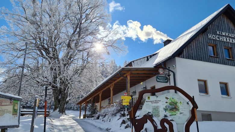 Alpine hut in winter, © Erika Pieber