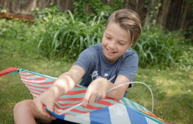 Donauraum Kind Winddrache WTG Lahofer 1, © Weinviertel Tourismus GmbH / Lahofer