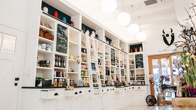 Eis-Greissler farm store inside, © Blochberger Eisproduktion GmbH