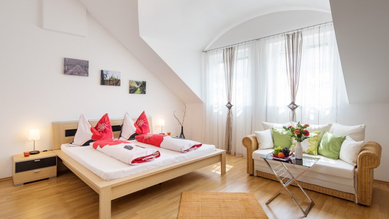 b3b8719, &copy; Leonhard Hilzensauer