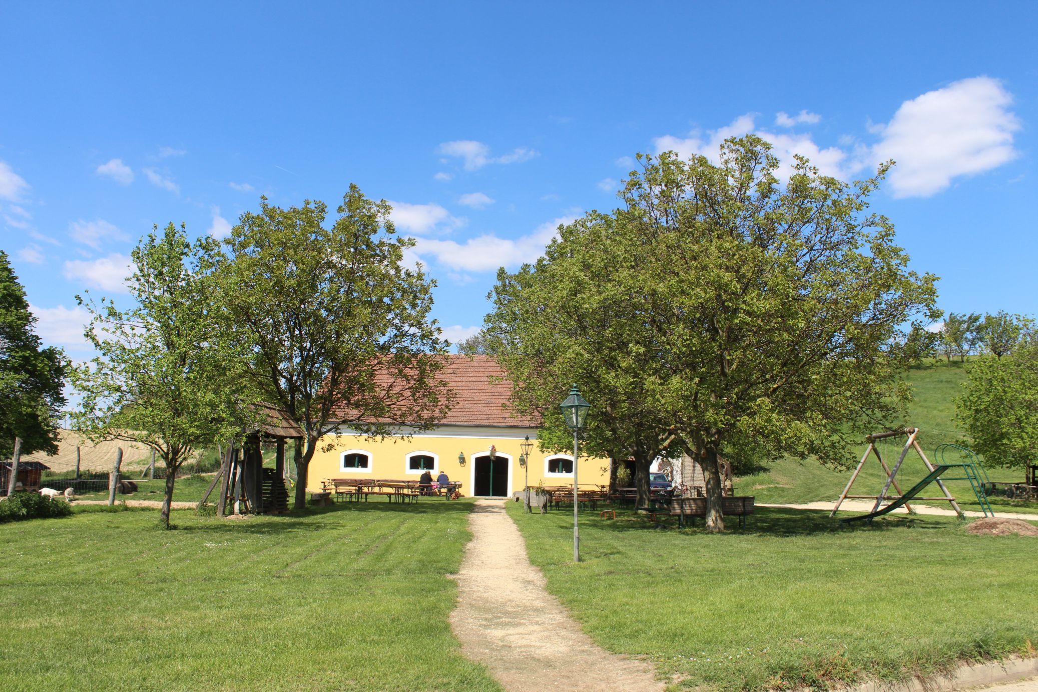 Vínna taverna Mallin