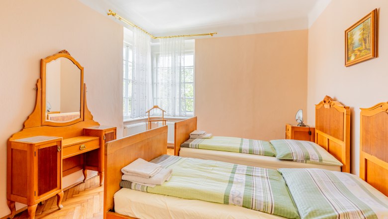 Bedroom, &copy; Wiener Alpen / Christian Kremsl