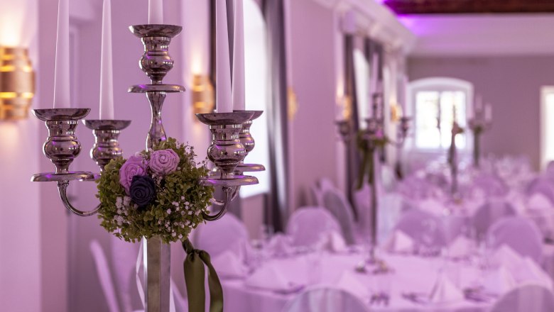 Candlesticks - Decoration in Schloss Luberegg, © Franz Gleiß