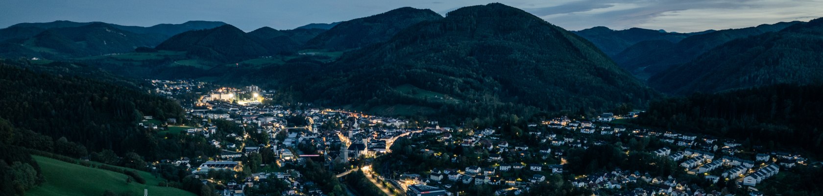 Večerná atmosféra vo Waidhofene an der Ybbs, © Niederösterreich Werbung / Martin Fülöp