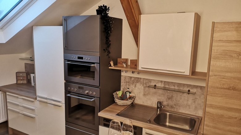 Rodinn&yacute; byt - kuchyňa, &copy; &copy; HomeW4, Sonja Wiesinger