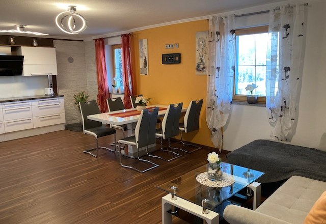 Eat-in kitchen, &copy; Thomas Ruzicka