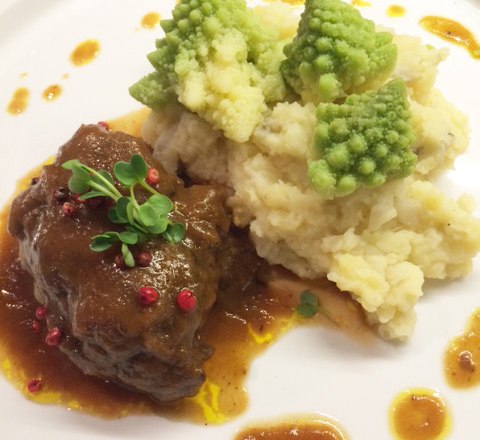 Beef bat, &copy; I.R.