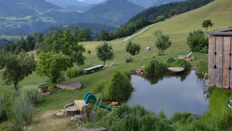 Bathing pond, © Gottfried & Rosina Wagner