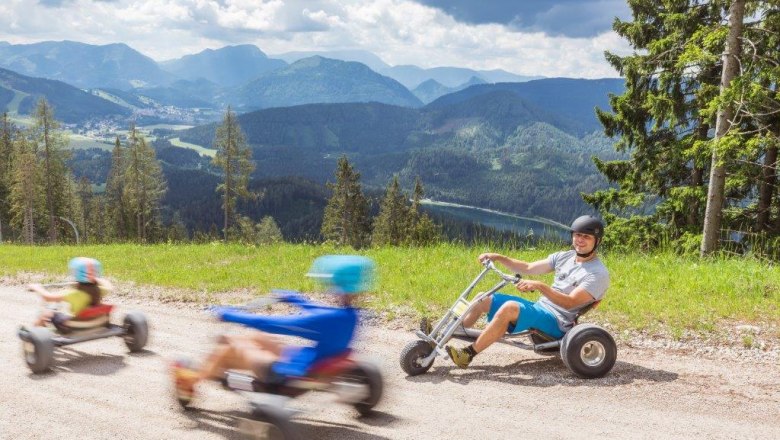 Deti aj dospelí milujú svižnú jazdu, © Bergbahnen Mitterbach