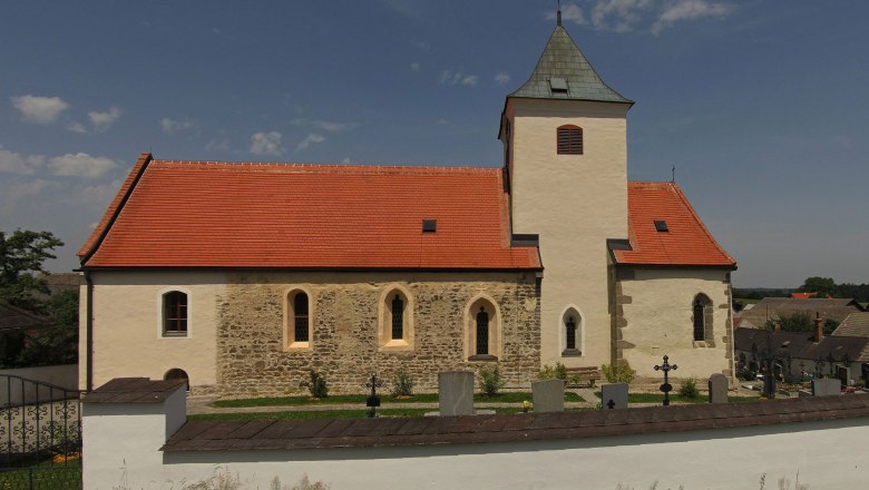 cath__parish_church_of_hl__johannes_der_taeufer_und_friedhof_in_spital_c_duke_of_w4, &copy; Duke of W4