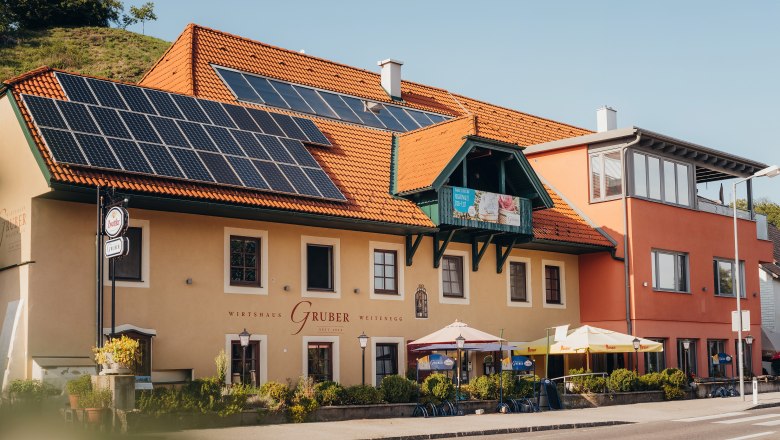 Top location: Weitenegg ruins, Danube lake, cycle path, © Niederösterreich Werbung/Daniela Führer