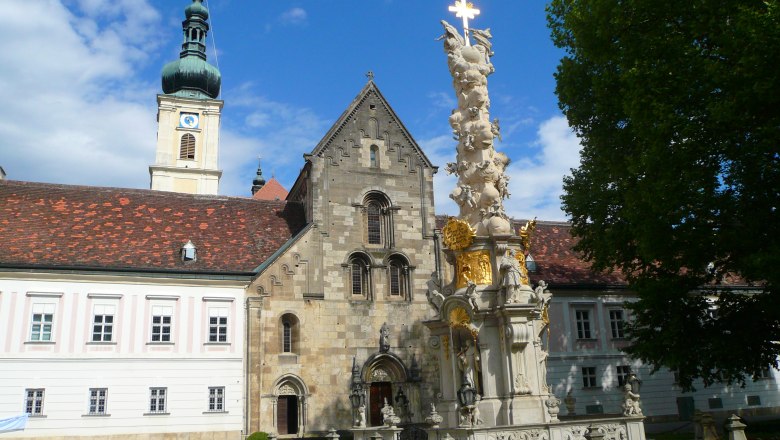 Inner courtyard of Heiligenkreuz Abbey, © Stift Heiligenkreuz