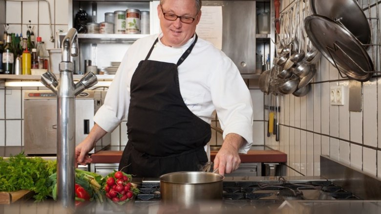 Hermann Haidinger in the kitchen, © Familie Haidinger