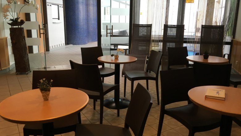 Buffet area-Sauna-1, © Freizeitzentrum Ybbs
