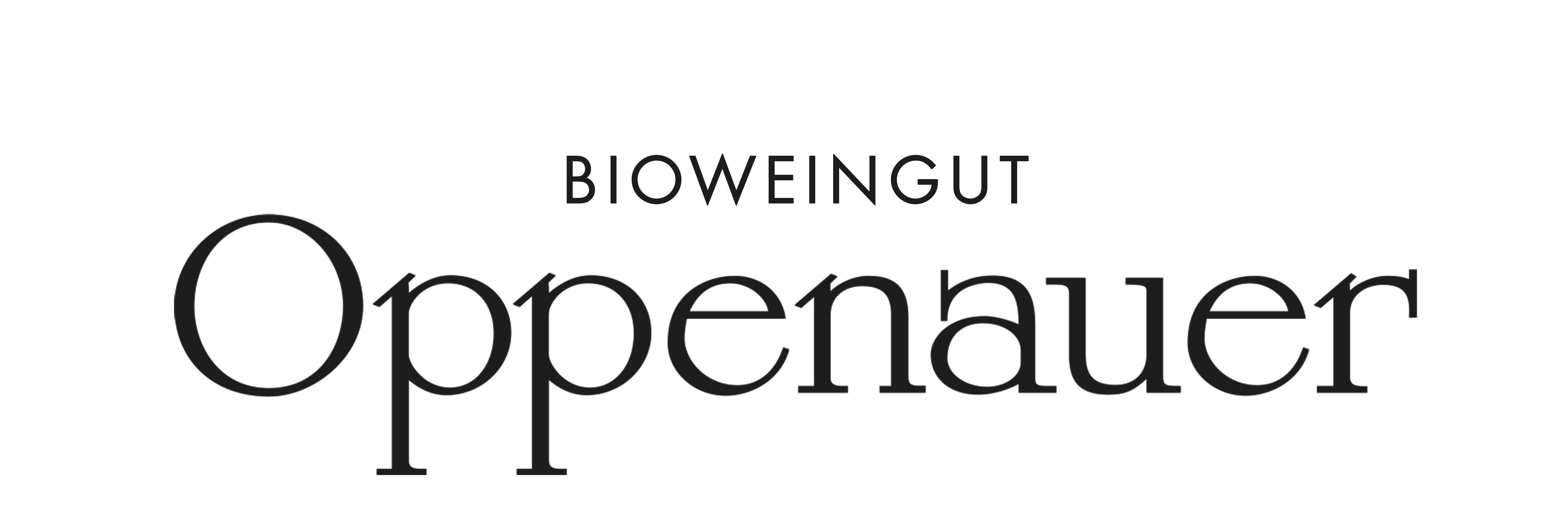 Logo ekologického vinárstva Oppenauer s čiernym písmom na bielom pozadí.