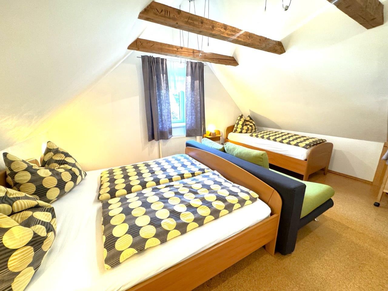 Romantický podkrovný apartmán (2)