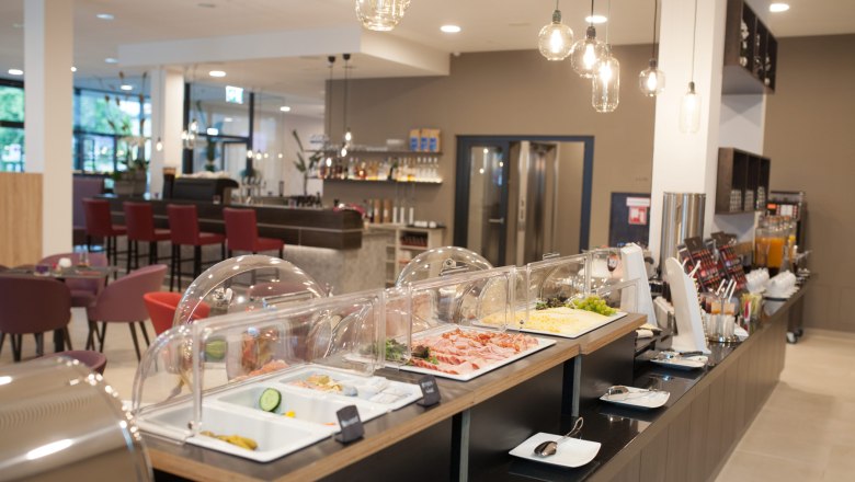 TDR-Fruehstuecksbuffet1-dc, © Winfried Dareb