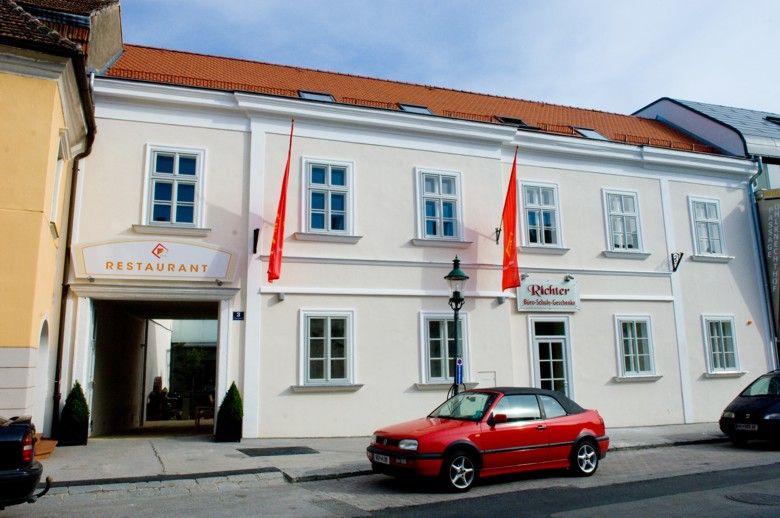 exteriérový pohľadcrobert_autumn